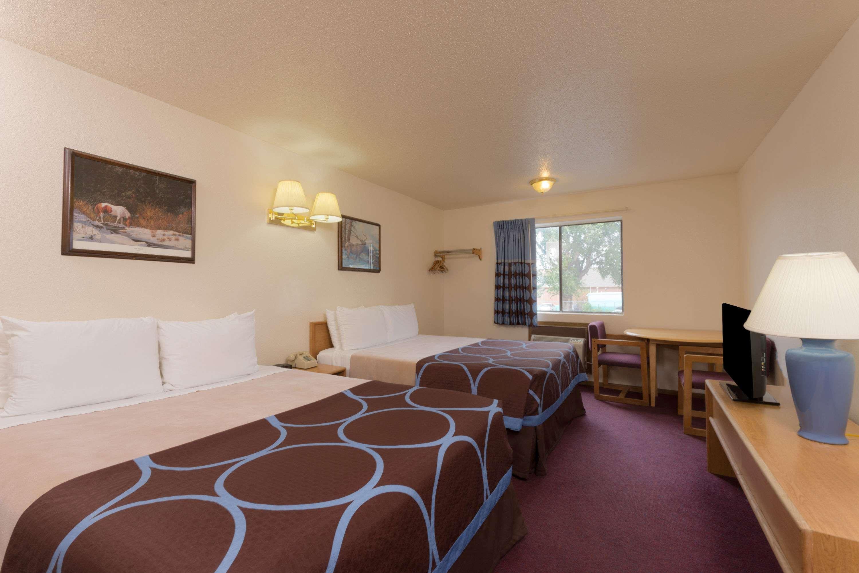 Super 8 By Wyndham Cortez/Mesa Verde Area Luaran gambar